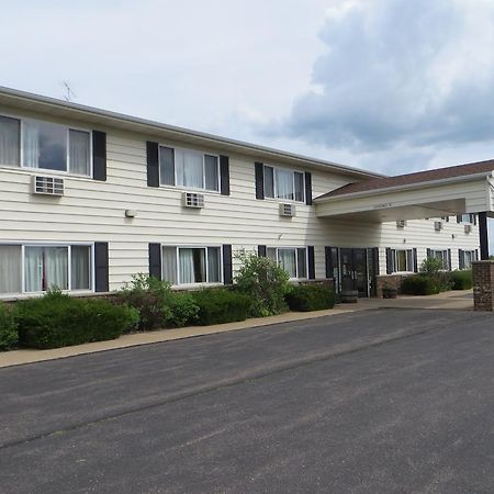 Amerivu Inn Prentice Экстерьер фото